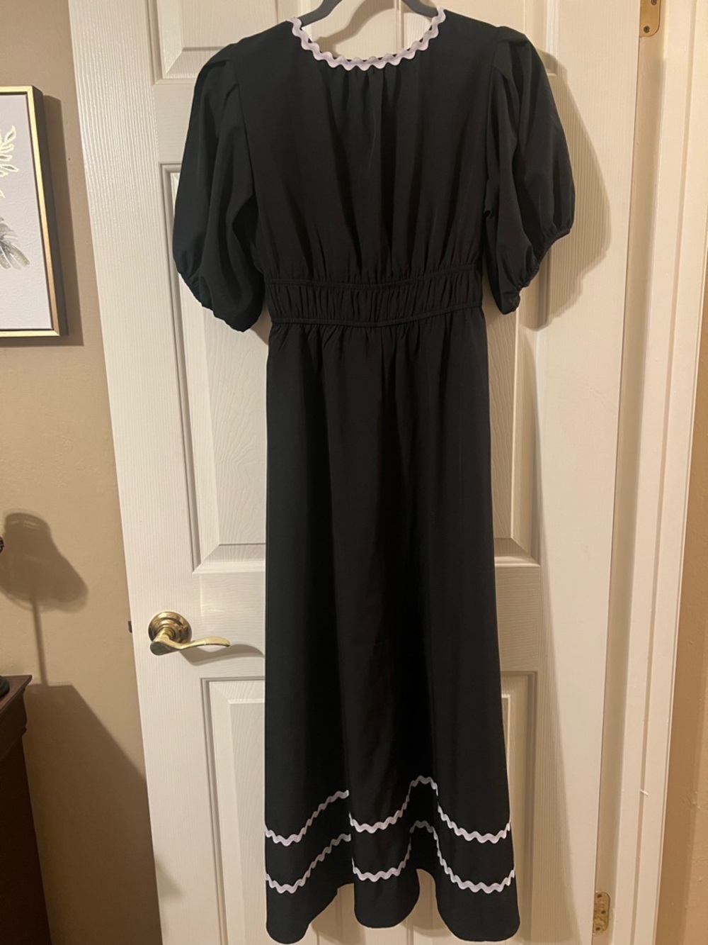 NWOT Black and White Ric-Rac Puff Sleeve High Elastic Waist Maxi Dress Size S - Picture 8 of 11